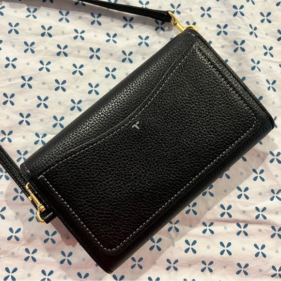 Like NEW Tory Burch crossbody - Picture 7 of 15